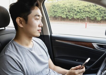 소개팅앱에서는 프로필보다 실제 만남의 공기와 반응이 훨씬 더 빨리 많은 걸 갈라놓는다.
